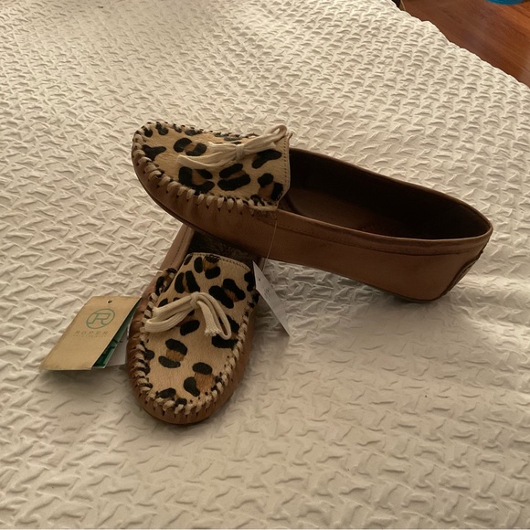 ROPER MOCCASINS LOAFERS FLATS LEOPARD SLIP ONS - Picture 2 of 4